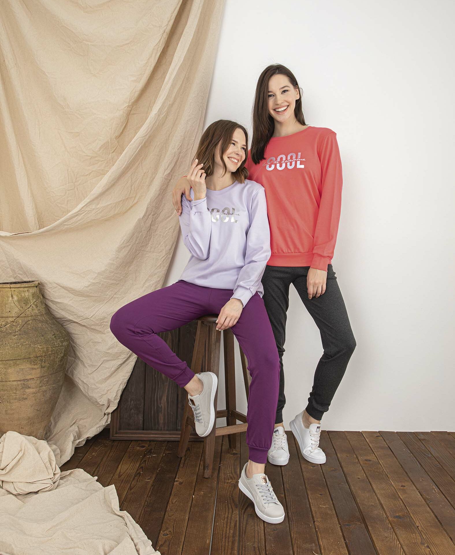 Dames Trainingspak /Huispak