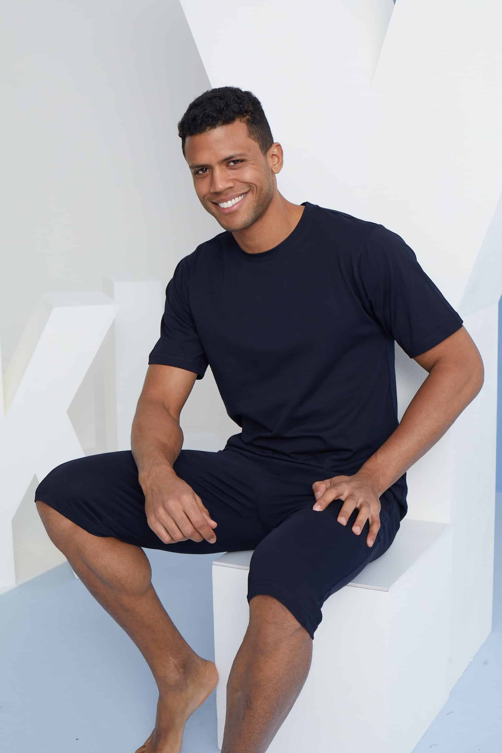 T-Shirt & Capri Set Aref