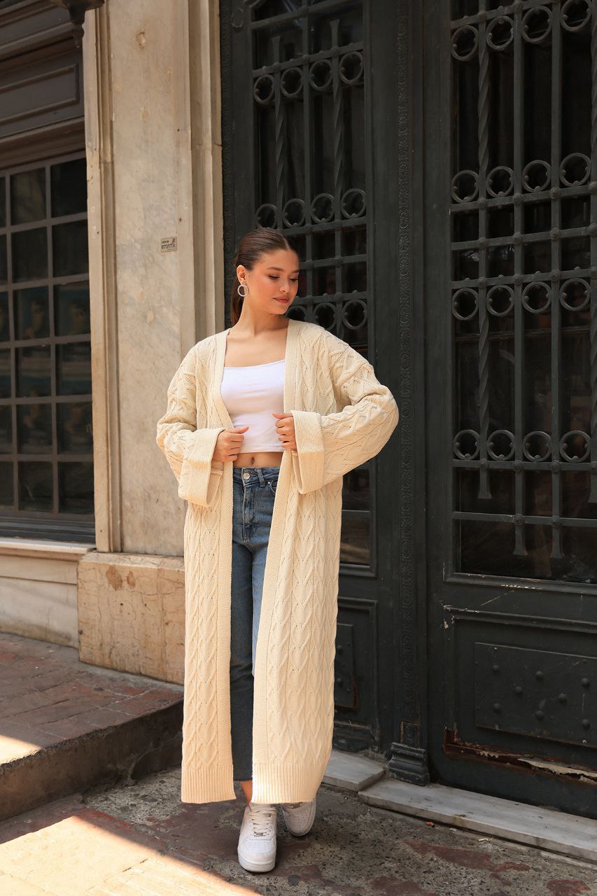 Knitted Cardigan Avanos