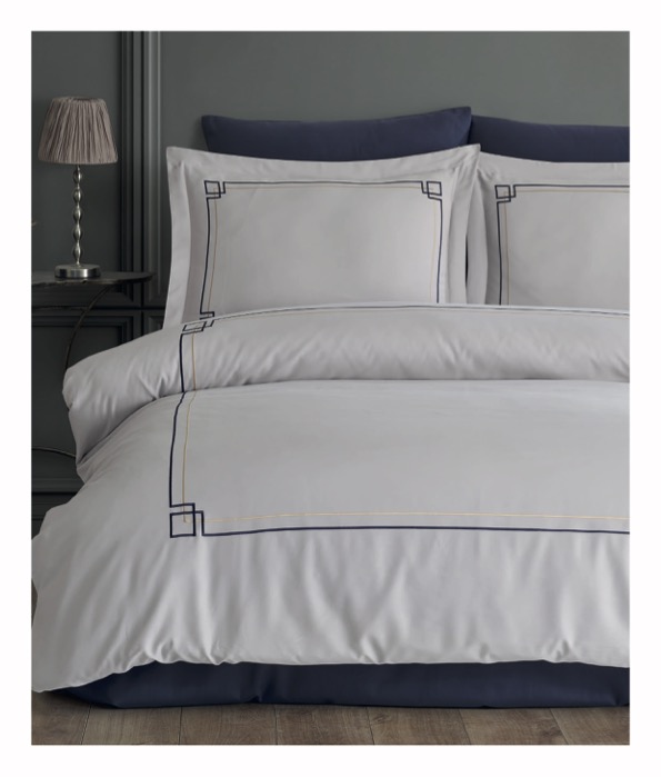 Luxe Dekbedovrtrek Poem